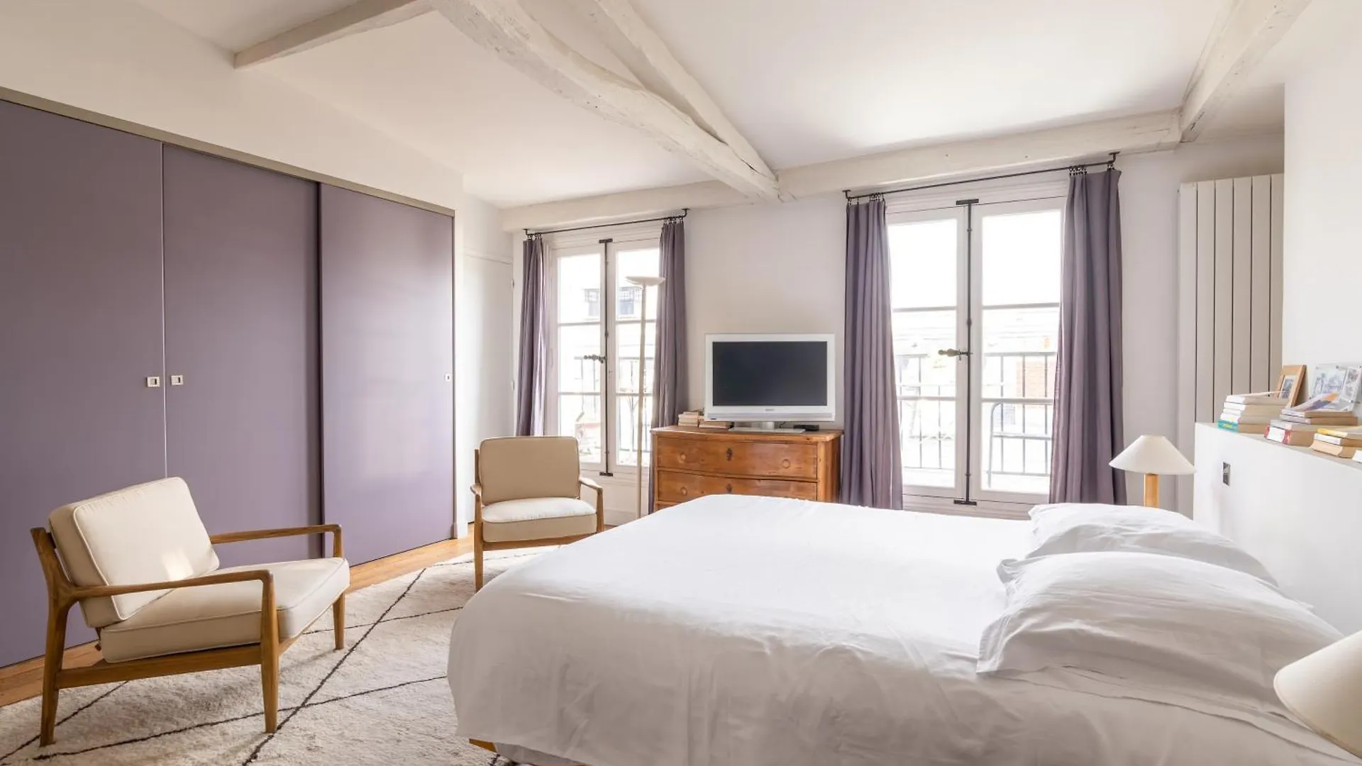 Appartamento Veeve - Loft Living On Luxembourg Parigi Francia